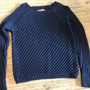 Women’s Old Navy blue sweater